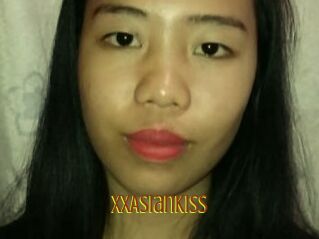 XxAsianKiss